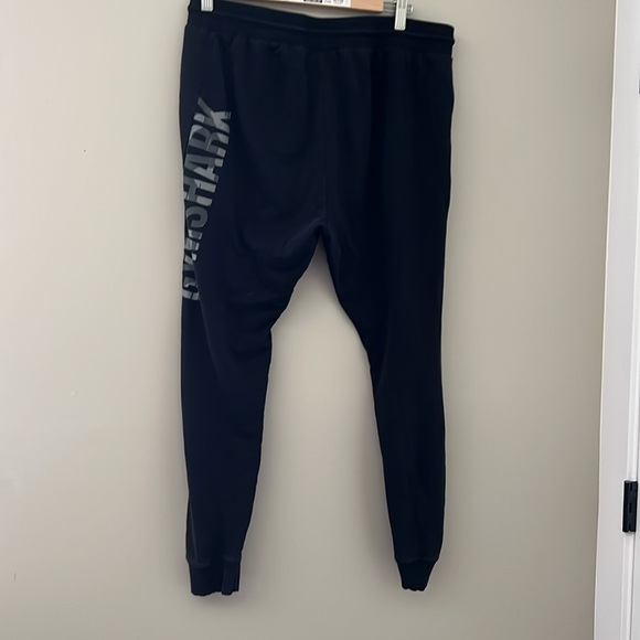 Gymshark Black Sweatpants Tapered Fit Elastic Cuffs - Picture 2 of 4